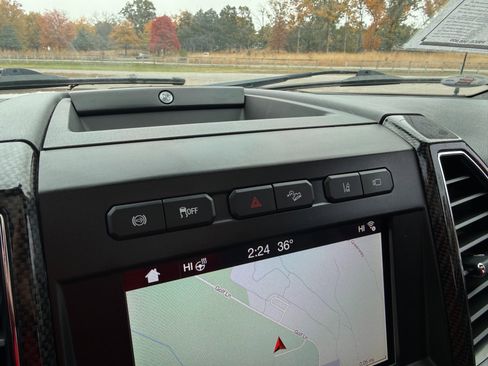 Used 2019 Ford F250 Lariat w/ Lariat Ultimate Package image 65