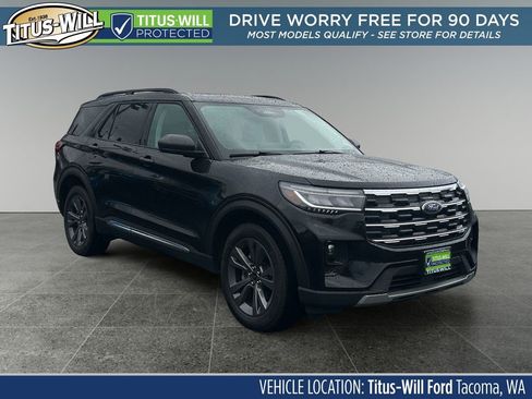 Used 2025 Ford Explorer Active w/ Active Comfort Package image 1