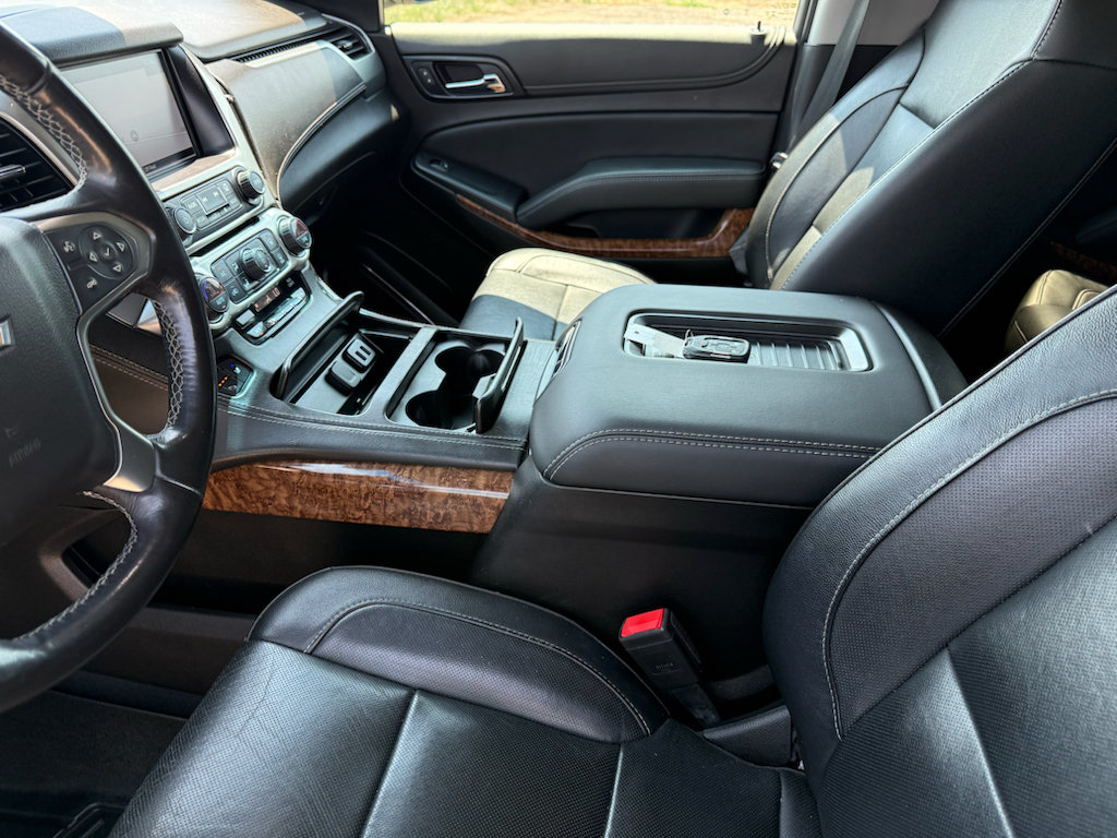 Used 2019 Chevrolet Tahoe Premier AWD/4WD image 26