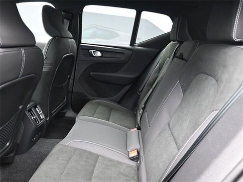 New 2024 Volvo XC40 Recharge Plus w/ Protection Package Premier image 16