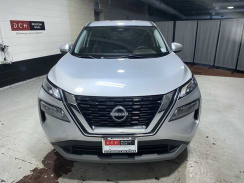 Used 2023 Nissan Rogue SV FWD image 6