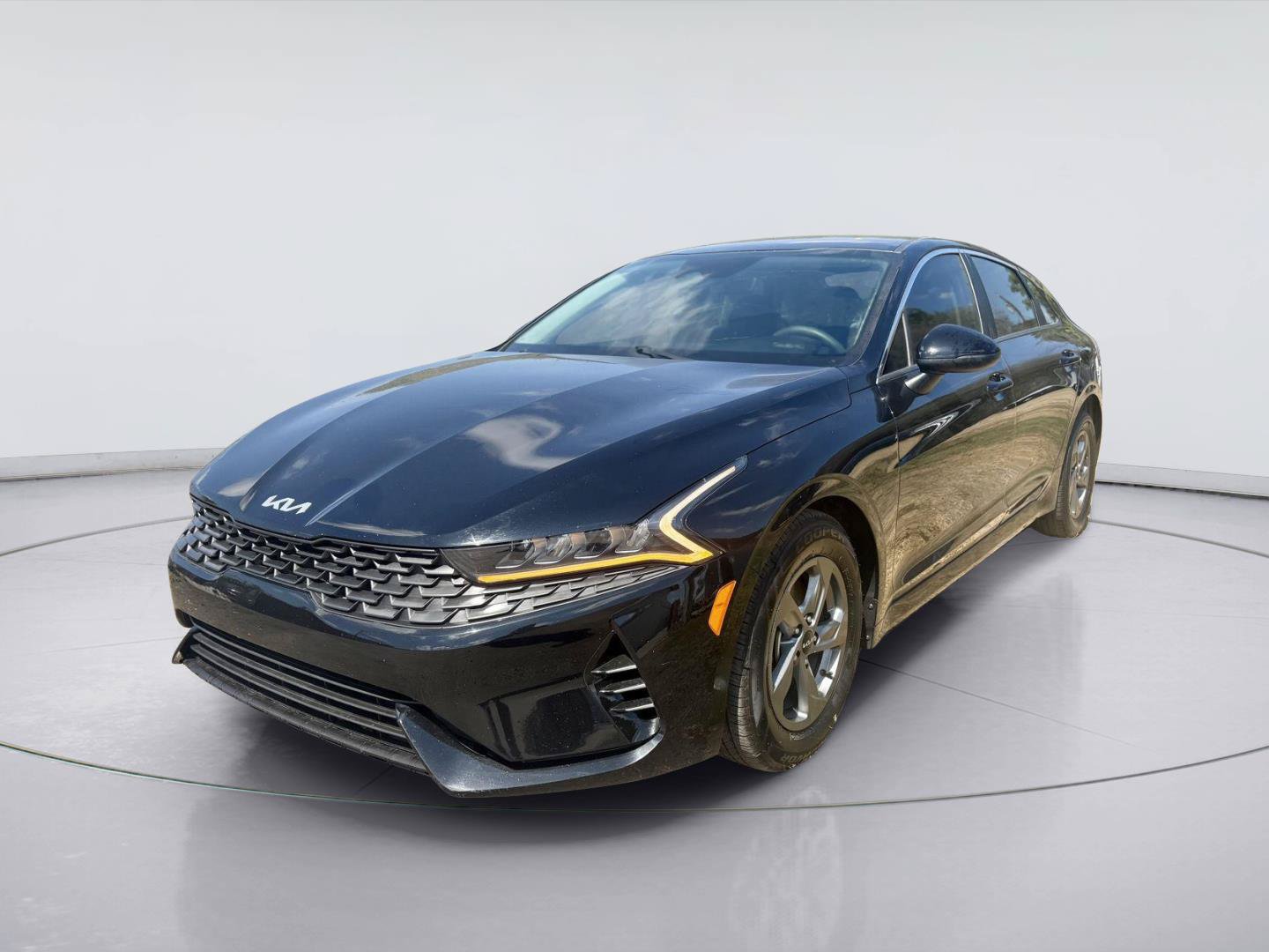 Used 2023 Kia K5 LXS FWD image 5
