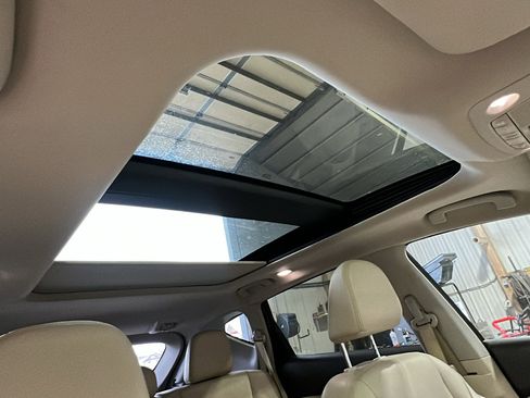 Used 2017 Nissan Murano SL image 21