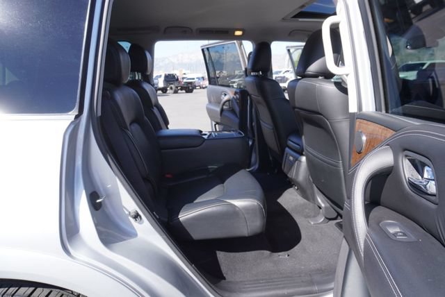 Used 2017 INFINITI QX80 4WD image 25