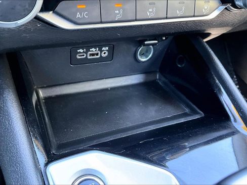 Used 2024 Nissan Altima 2.5 SV image 30