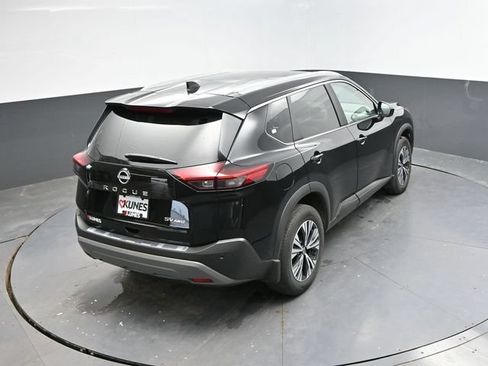 Used 2023 Nissan Rogue SV w/ SV Premium B Package AWD/4WD image 25
