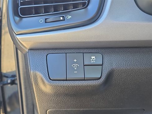 Certified 2023 Kia Rio S w/ Technology Package image 30