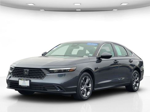 Used 2023 Honda Accord EX image 10