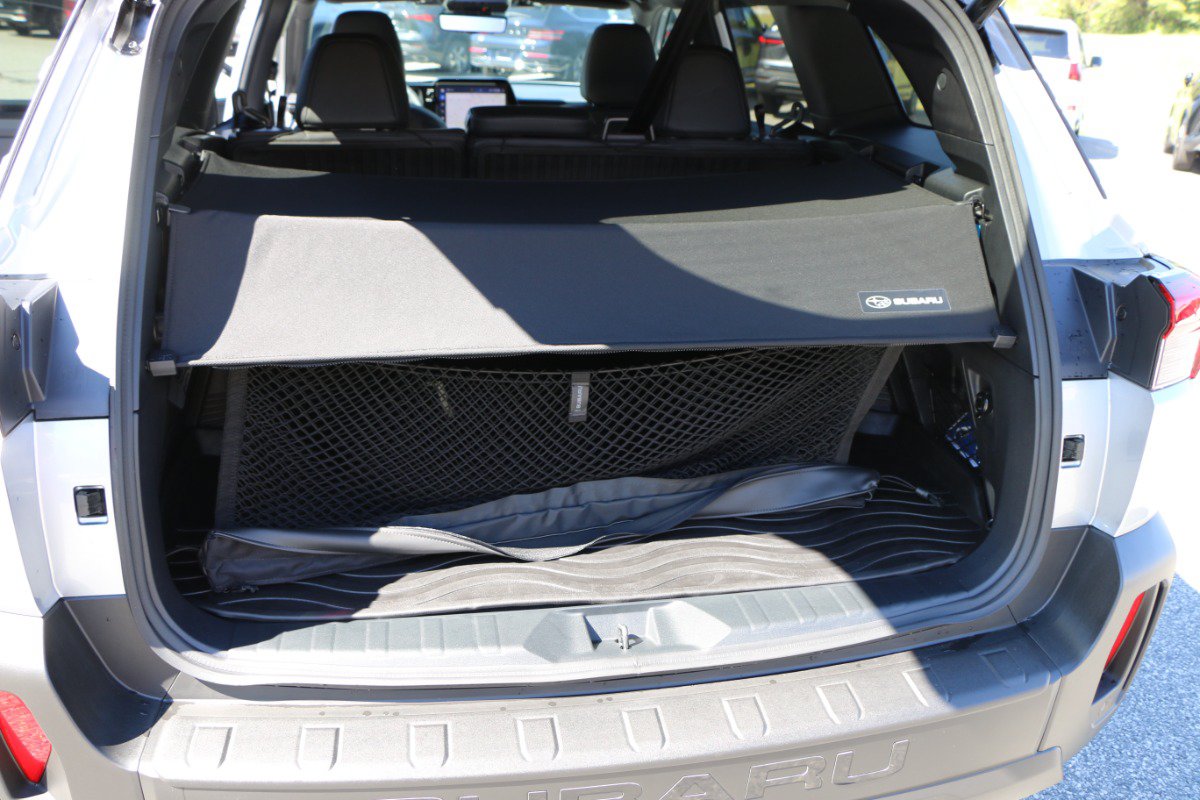Used 2026 Subaru Outback Touring XT AWD/4WD image 35