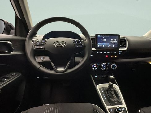 New 2026 Hyundai Venue SEL image 15