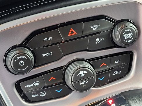 Used 2020 Dodge Challenger SXT w/ Blacktop Package image 16