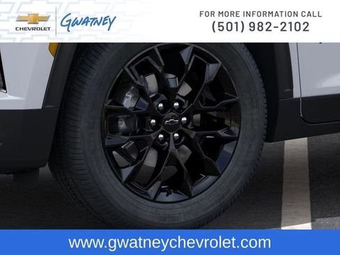 New 2026 Chevrolet Traverse LT w/ Midnight/Sport Edition FWD image 9