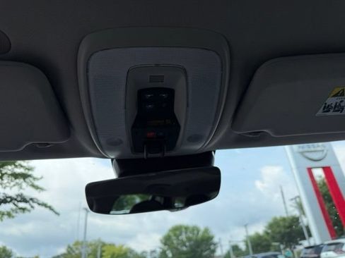 Used 2018 Volvo V60 T5 Dynamic FWD image 21