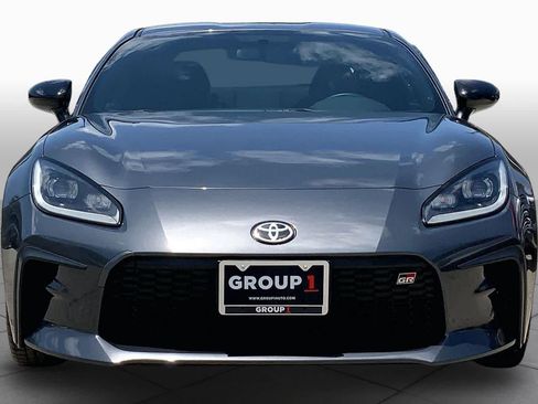 Used 2024 Toyota GR86 RWD image 4