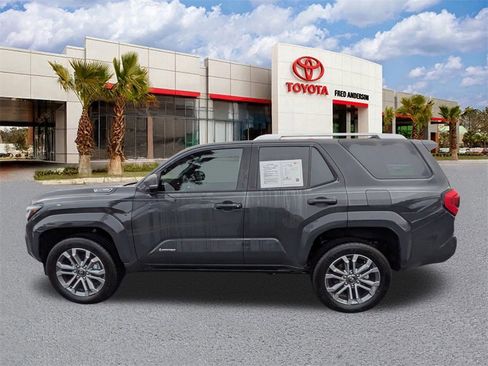 Certified 2025 Toyota 4Runner Limited image 8