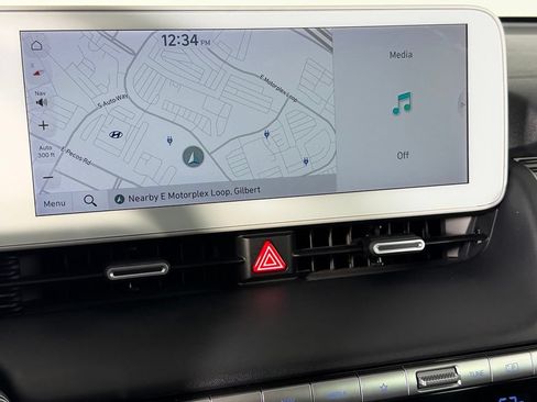 Used 2023 Hyundai Ioniq 5 SE AWD/4WD image 18