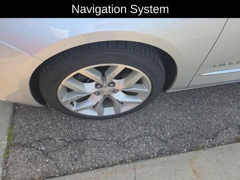 Used 2019 Chevrolet Impala Premier w/ Premier Convenience Package FWD image 7