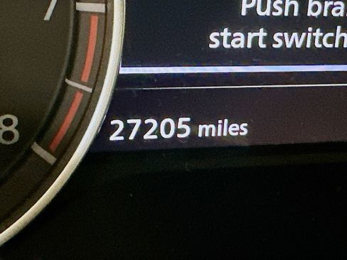 Used 2023 Nissan Rogue SV image 19