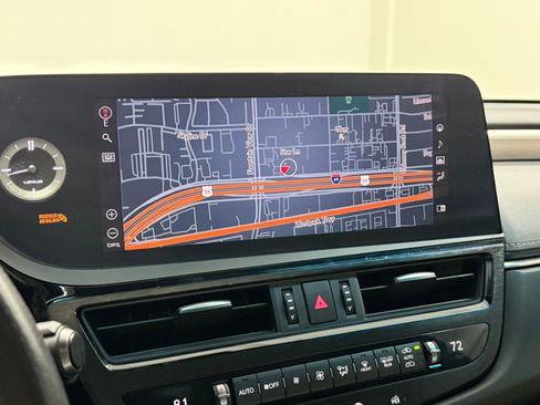 Used 2022 Lexus ES 350 F Sport image 19