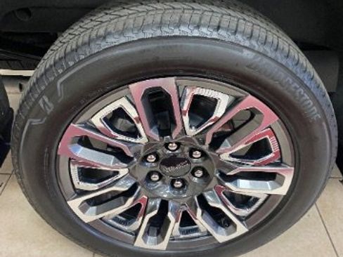 Used 2024 GMC Sierra 1500 Denali Ultimate image 40