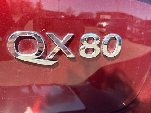 Used 2021 INFINITI QX80 Luxe w/ All-Season Package AWD/4WD image 24