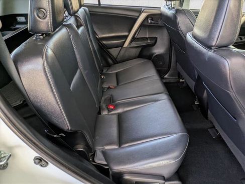 Used 2014 Toyota RAV4 Limited image 20
