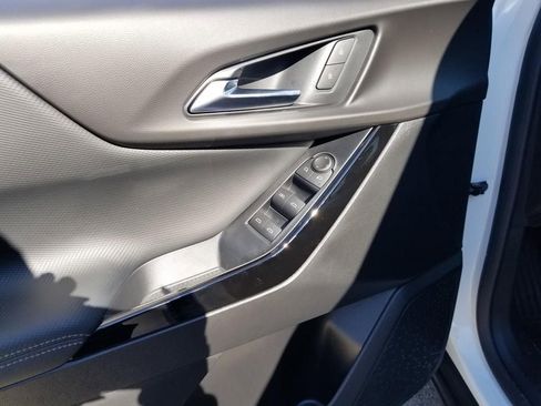 New 2026 Chevrolet Equinox LT w/ Safety and Technology Package image 13