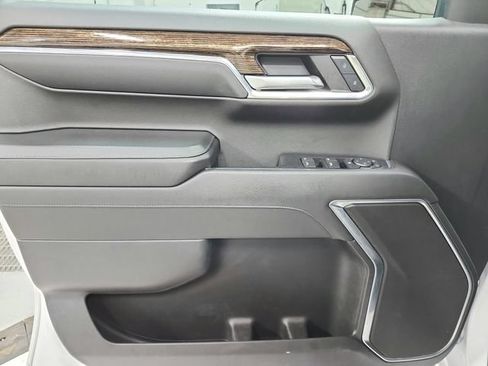 Used 2024 GMC Sierra 1500 Elevation AWD/4WD image 36
