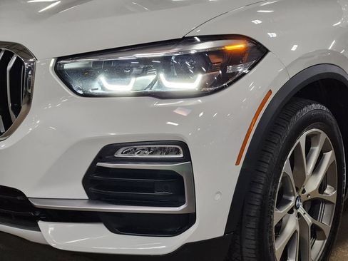 Used 2021 BMW X5 xDrive40i w/ Convenience Package AWD/4WD image 16