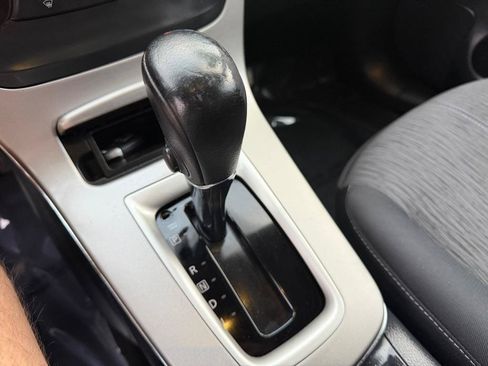 Used 2015 Nissan Sentra SV FWD image 29