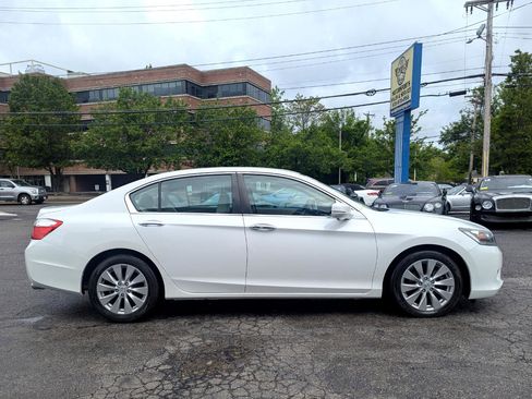 Used 2015 Honda Accord EX image 6