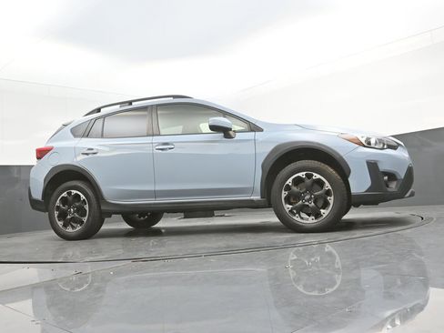 Used 2021 Subaru Crosstrek 2.0i Premium image 38