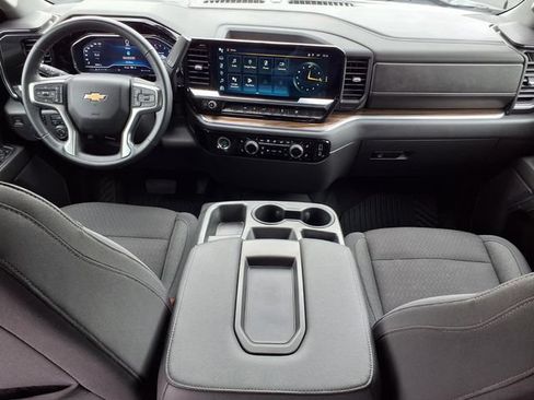Certified 2023 Chevrolet Silverado 1500 LT AWD/4WD image 9