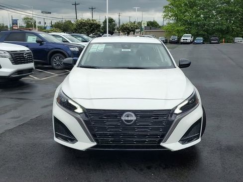 New 2026 Nissan Altima 2.5 SV FWD image 2