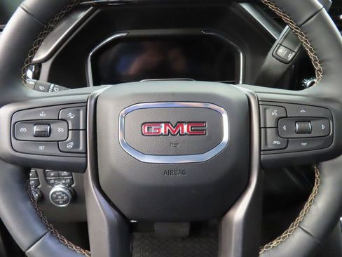 Used 2025 GMC Sierra 2500 AT4 w/ AT4 Premium Plus Package image 63