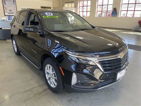 Used 2023 Chevrolet Equinox LT image 9