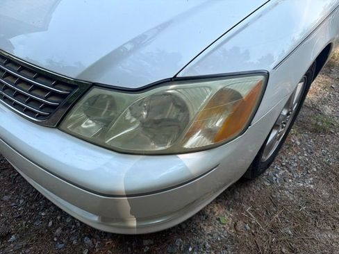 Used 2003 Toyota Avalon XLS FWD image 9