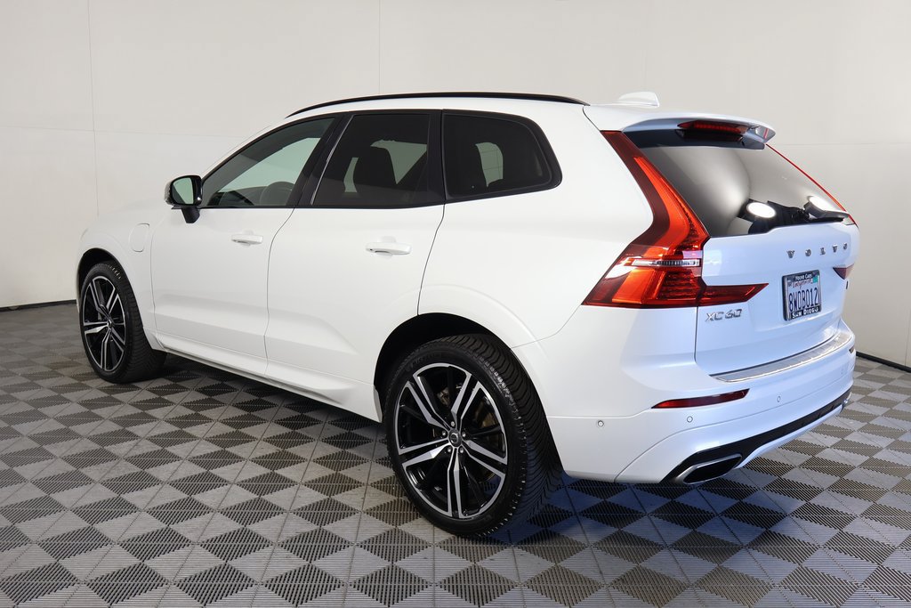Used 2021 Volvo XC60 T8 R-Design w/ Protection Package Premier AWD/4WD image 5
