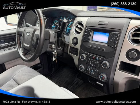 Used 2014 Ford F150 XLT w/ Equipment Group 302A Luxury AWD/4WD image 9