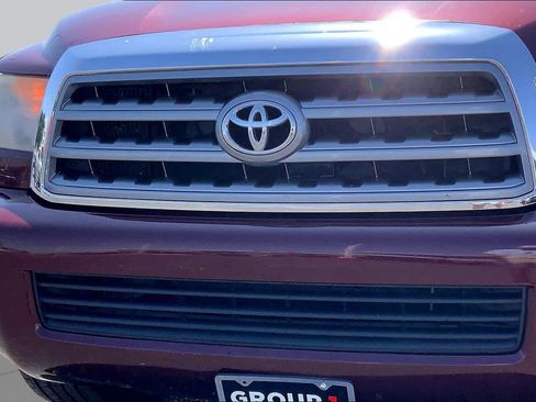 Used 2008 Toyota Sequoia Limited RWD image 29