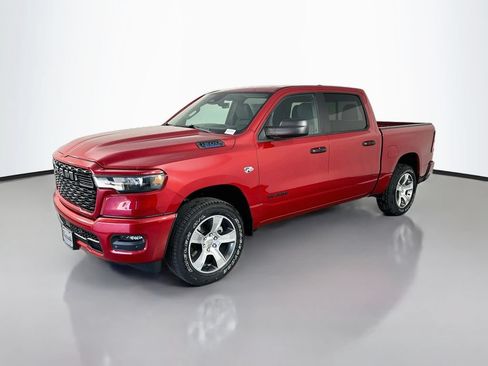 New 2026 RAM 1500 Express AWD/4WD image 3