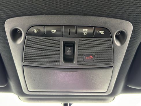 Used 2017 INFINITI Q60 3.0t Sport image 35