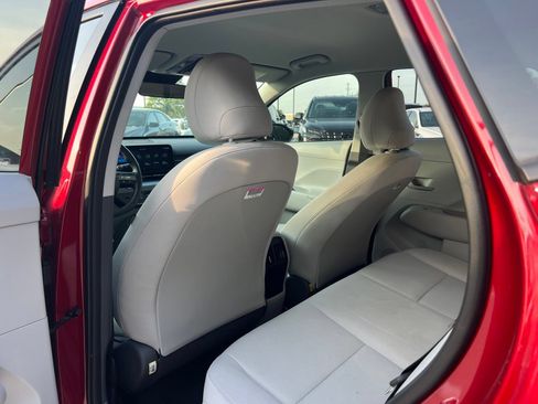 Used 2026 Hyundai Kona SEL Sport FWD image 16