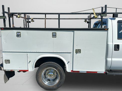 Used 2013 Ford F450 XL w/ PWR Equipment Group AWD/4WD image 9