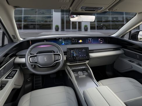 New 2026 Lincoln Nautilus Premier AWD/4WD image 9