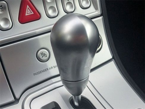 Used 2005 Chrysler Crossfire Convertible w/ Special Edition Group image 26