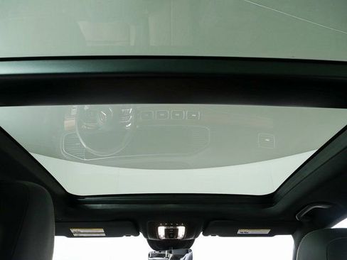 Used 2024 Mercedes-Benz GLE 53 AMG GLE 53 AMG image 18