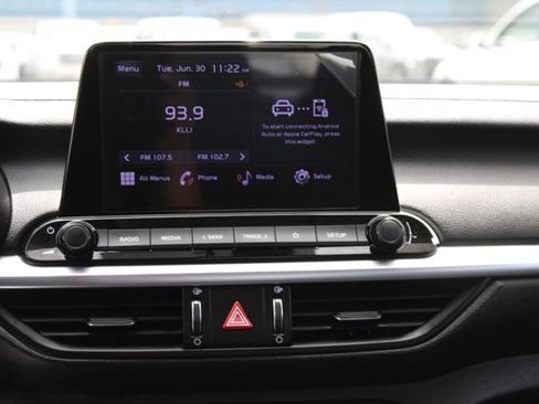 Used 2023 Kia Forte LXS w/ LXS Technology Package FWD image 13