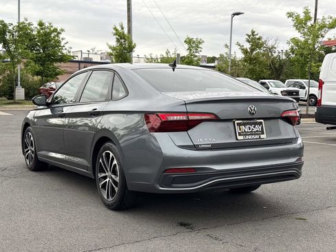 Used 2023 Volkswagen Jetta Sport FWD image 5