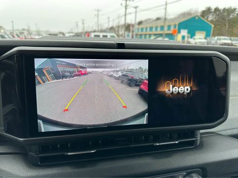 Used 2024 Jeep Wrangler Sport S w/ Convenience Group image 16